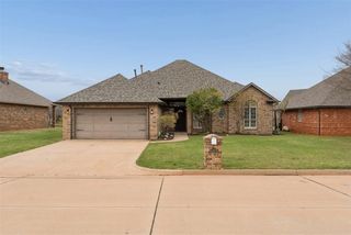 14605 N Waterfront Road, Edmond, OK 73013