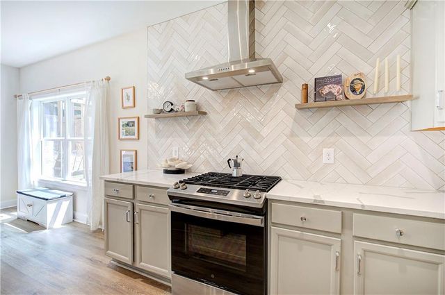 385 Parkmont Way, Dallas, GA 30132
