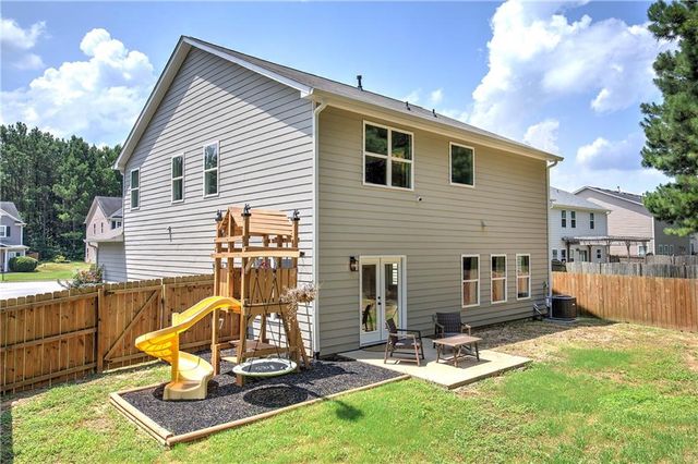 385 Parkmont Way, Dallas, GA 30132