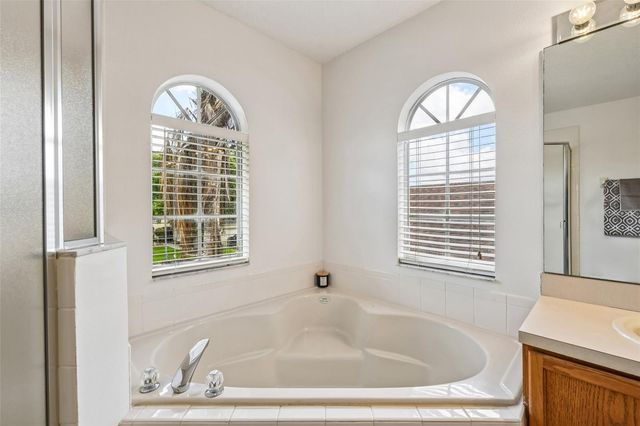 9525 SOUTHERN GARDEN CIRCLE, Altamonte Springs, FL 32714
