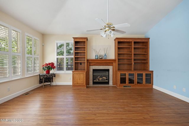 2729 Hamm Court, Sparks, NV 89436