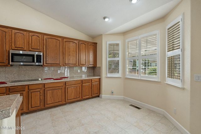 2729 Hamm Court, Sparks, NV 89436