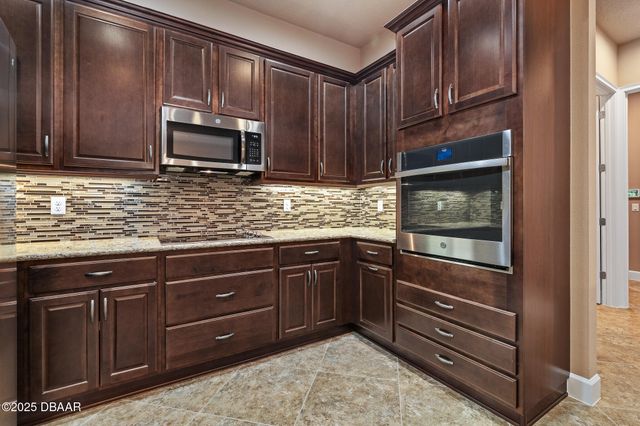 829 Pinewood Drive, Ormond Beach, FL 32174