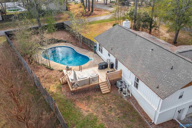 2281 Western Hills Drive E, Southside, AL 35907
