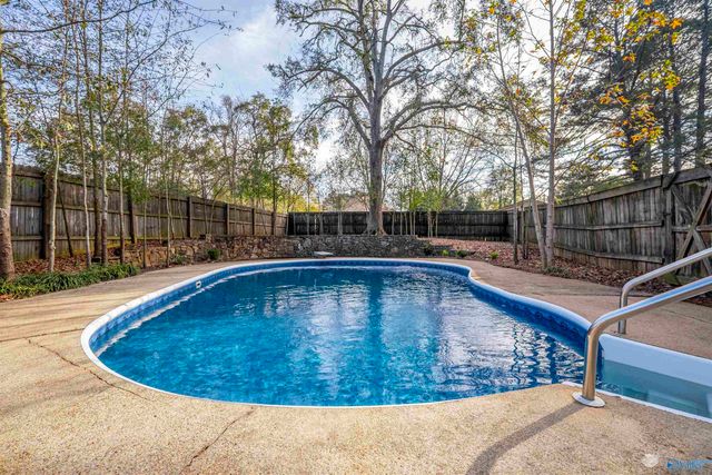 2281 Western Hills Drive E, Southside, AL 35907