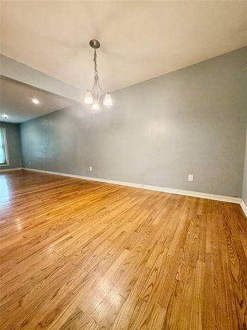 209 S Lindale Lane, Richardson, TX 75080