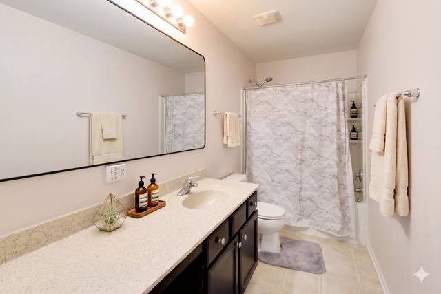 3091 Long Common Parkway, Elgin, IL 60124