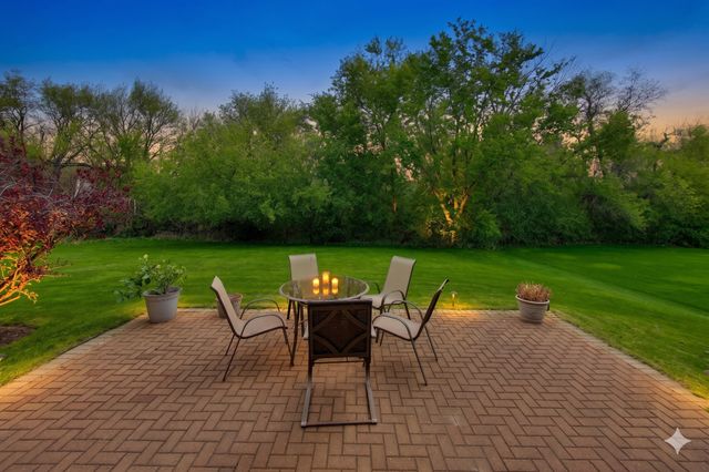 3091 Long Common Parkway, Elgin, IL 60124