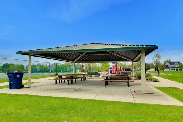 3091 Long Common Parkway, Elgin, IL 60124