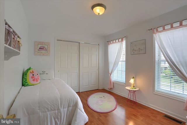 304 KENT DR, Harrisburg, PA 17111