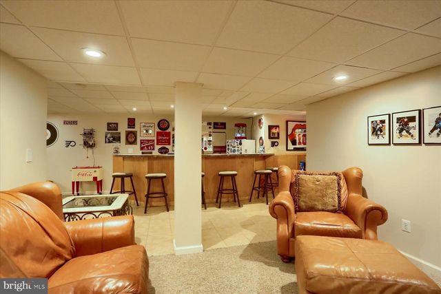 304 KENT DR, Harrisburg, PA 17111