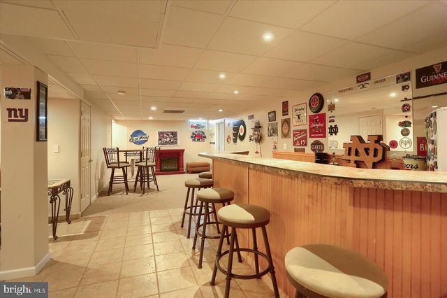 304 KENT DR, Harrisburg, PA 17111