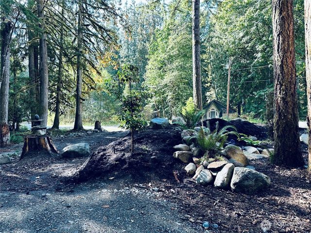 7400 Miller Way, Glacier, WA 98244