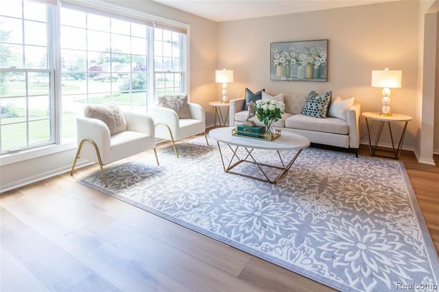1880 Poppleton Drive, West Bloomfield, MI 48324