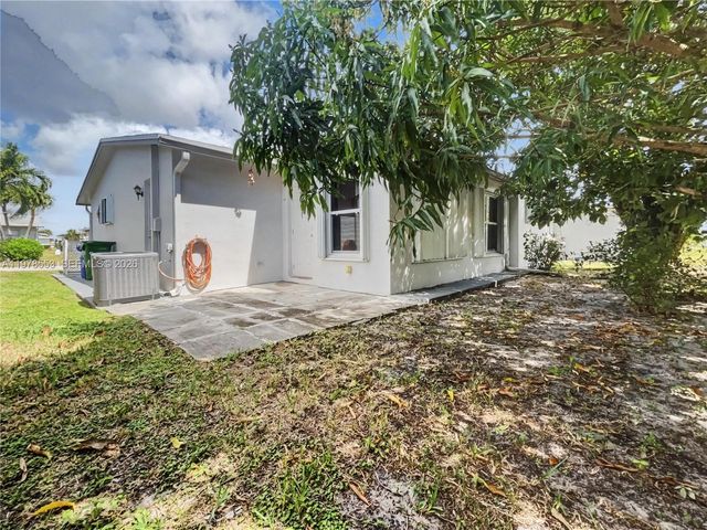 6960 NW 11th Court, Margate, FL 33063