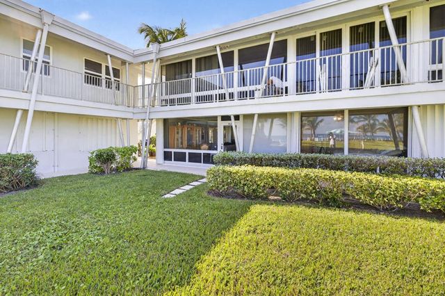 1221 Hillsboro Mile 15a, Hillsboro Beach, FL 33062