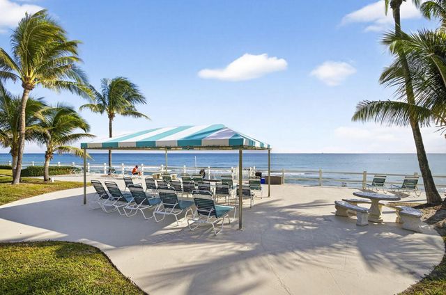 1221 Hillsboro Mile 15a, Hillsboro Beach, FL 33062