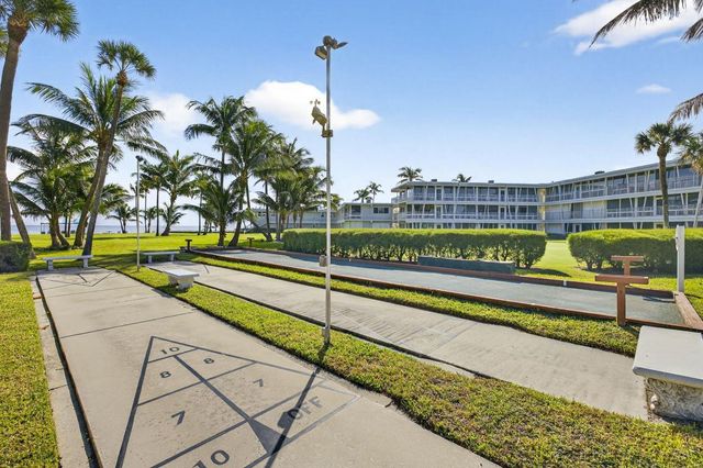 1221 Hillsboro Mile 15a, Hillsboro Beach, FL 33062