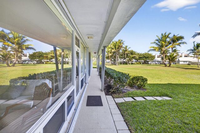1221 Hillsboro Mile 15a, Hillsboro Beach, FL 33062