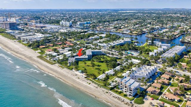 1221 Hillsboro Mile 15a, Hillsboro Beach, FL 33062