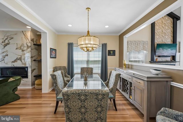 717 S SETTLERS CIR, Warrington, PA 18976