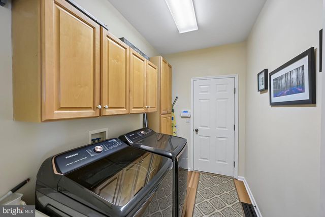 717 S SETTLERS CIR, Warrington, PA 18976