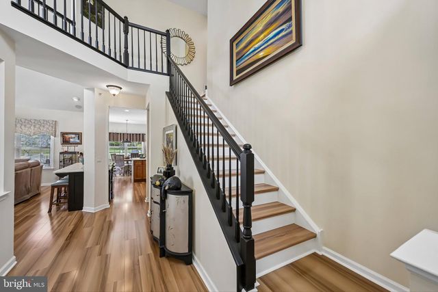 717 S SETTLERS CIR, Warrington, PA 18976