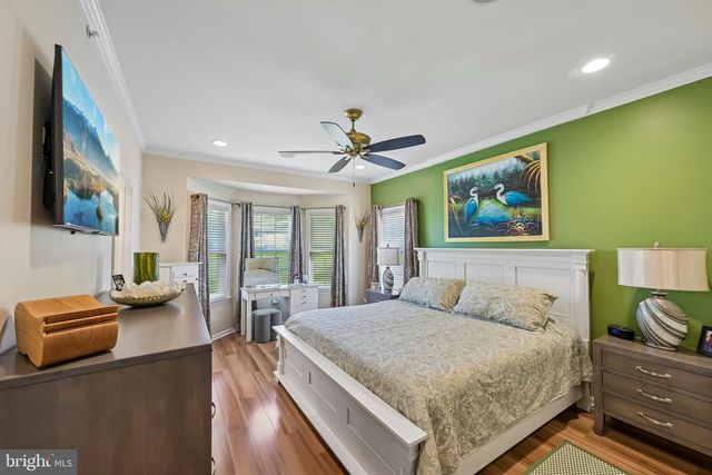 717 S SETTLERS CIR, Warrington, PA 18976