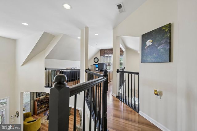 717 S SETTLERS CIR, Warrington, PA 18976