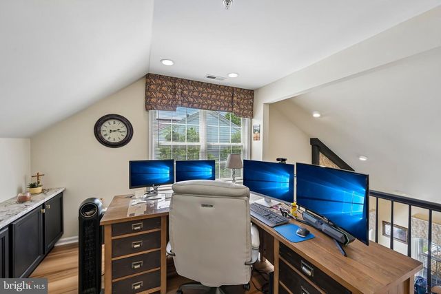 717 S SETTLERS CIR, Warrington, PA 18976