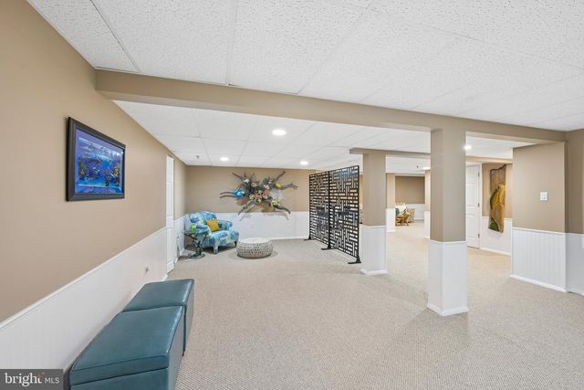 717 S SETTLERS CIR, Warrington, PA 18976