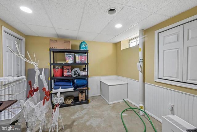 717 S SETTLERS CIR, Warrington, PA 18976
