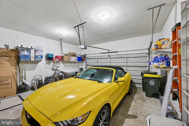 717 S SETTLERS CIR, Warrington, PA 18976