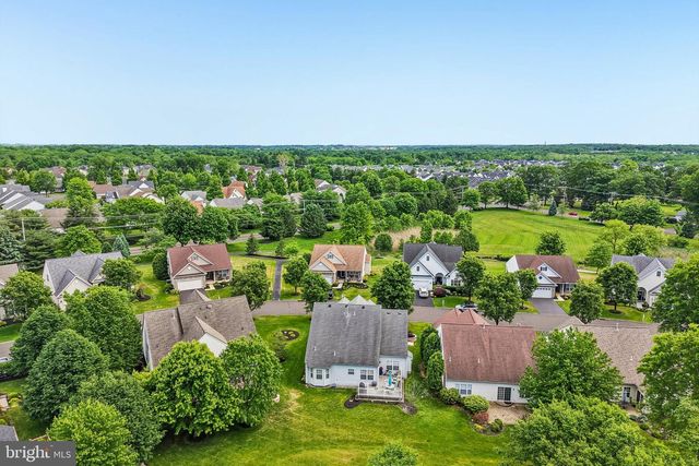 717 S SETTLERS CIR, Warrington, PA 18976