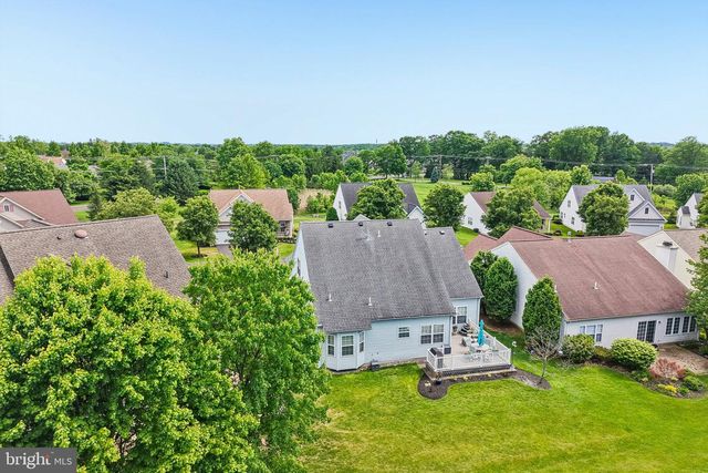 717 S SETTLERS CIR, Warrington, PA 18976