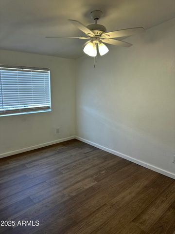 516 E BASELINE Road, Buckeye, AZ 85326