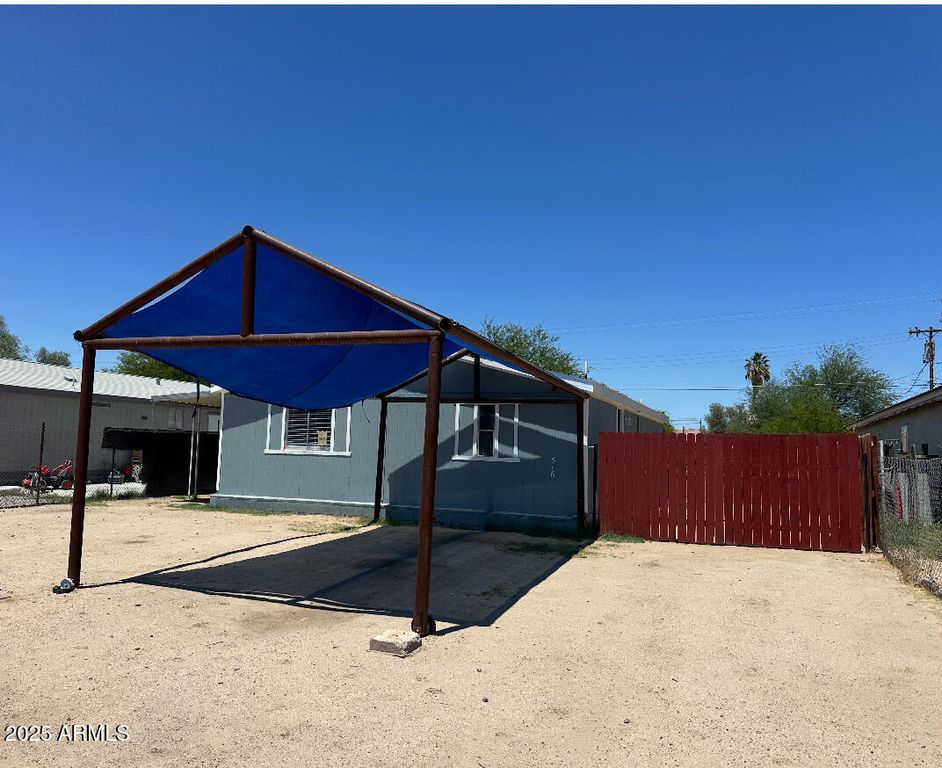 516 E BASELINE Road, Buckeye, AZ 85326