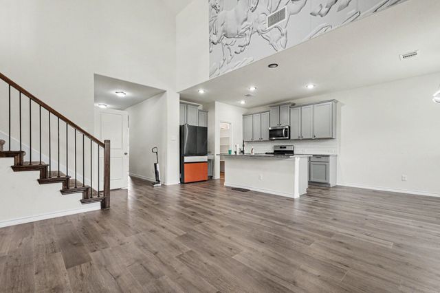 10600 Breezeway Drive, Aubrey, TX 76227