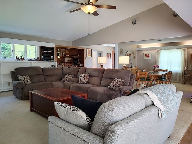 137 Cayuga Street, Seneca Falls, NY 13148