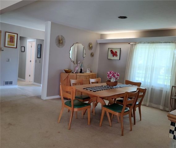 137 Cayuga Street, Seneca Falls, NY 13148