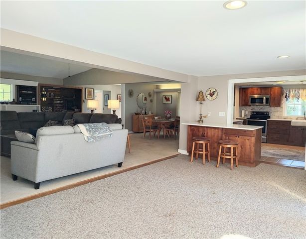 137 Cayuga Street, Seneca Falls, NY 13148