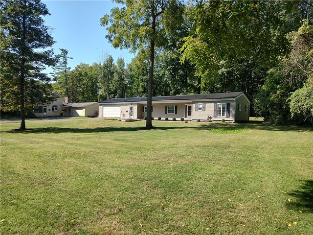 137 Cayuga Street, Seneca Falls, NY 13148