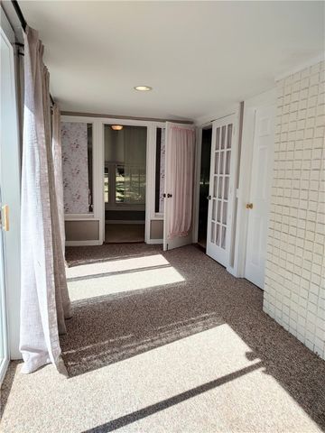 137 Cayuga Street, Seneca Falls, NY 13148