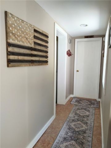 137 Cayuga Street, Seneca Falls, NY 13148