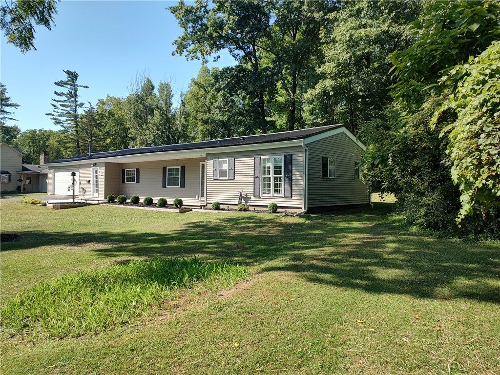 137 Cayuga Street, Seneca Falls, NY 13148