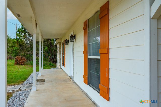 1140 Blueridge Drive, Canyon Lake, TX 78133