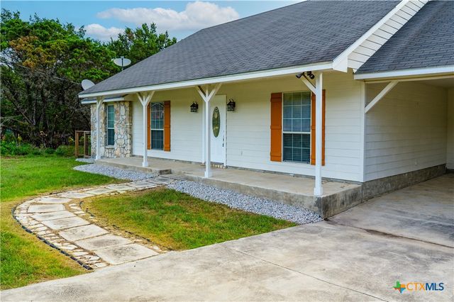 1140 Blueridge Drive, Canyon Lake, TX 78133