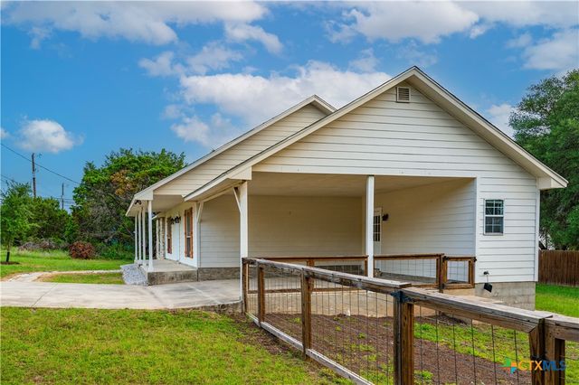 1140 Blueridge Drive, Canyon Lake, TX 78133