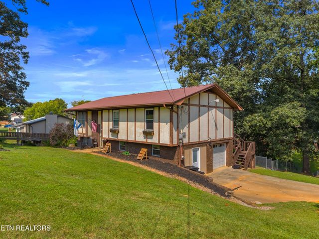 3661 Halifax Circle, Morristown, TN 37813