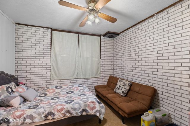 3661 Halifax Circle, Morristown, TN 37813